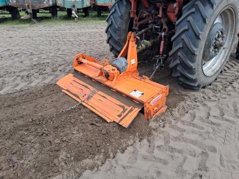 Maschio 140 cm széles talajmaró ÚJ késekkel Maschio 140 cm széles talajmaró ÚJ késekkel