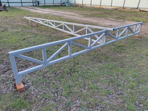 Rácsos tartó áthidaló gerenda garázs csarnok gépszín