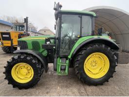 John Deere 6220 traktor eladó