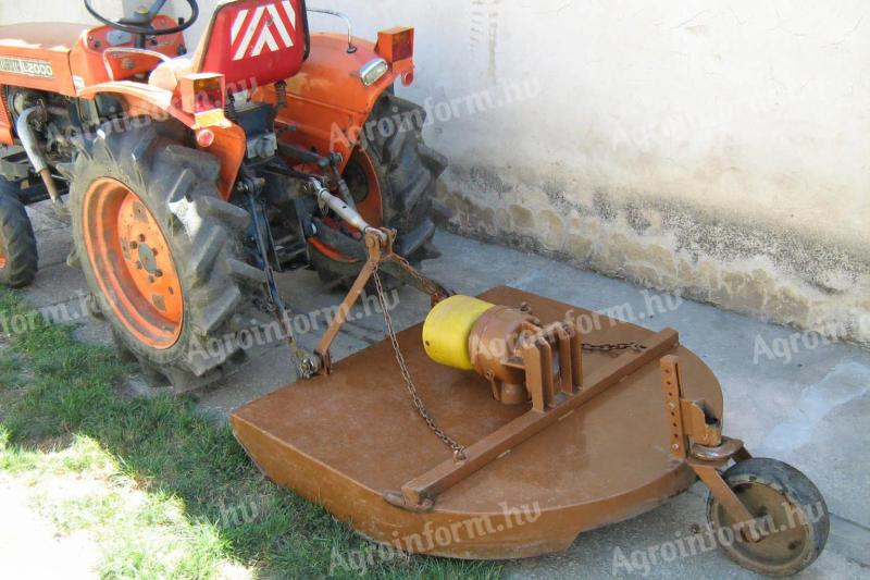 Eladó egy házi gyártású,  masszív,  120 cm-es,  háromkéses,  erős szöghajtásos mulcsozó / rotációs szárzúzó