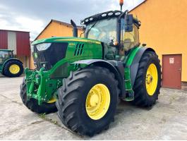 John Deere 6215 R