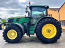 John Deere 6215 R
