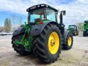 John Deere 6215 R