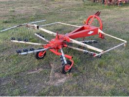 KUHN függesztett rendképző,  rendkezelő,  rendsodró