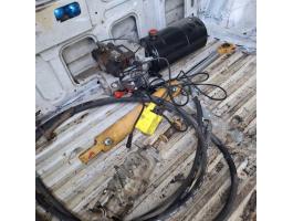 Hidrolikusan nyitható rámpa 18 t