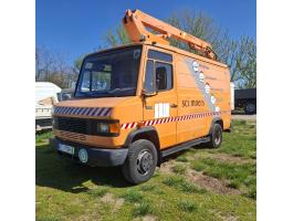 Mercedes 711 vario emelőkosár