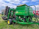 John Deere 740A  6 méteres gabonavetőgép