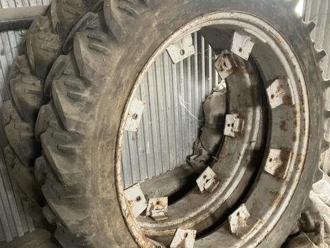 Eladó művelőkerék