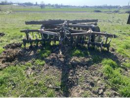 X t tárcsa eladó elöl új lapokkal