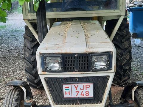 Lamborghini R 235 kis traktor