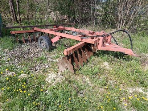 3,2 méteres V tárcsa szinte új állapotban eladó 3,2 méteres V tárcsa szinte új állapotban eladó
