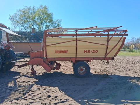 Krone HS 20 tip 20 köbös hamszter rendfelszedő kocsi alsó húzós Krone HS 20 tip 20 köbös hamszter rendfelszedő kocsi alsó húzós