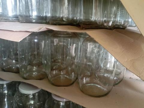 Befőttesüveg 4250 ml 150 db 300 Ft/db Befőttesüveg 4250 ml 150 db 300 Ft/db