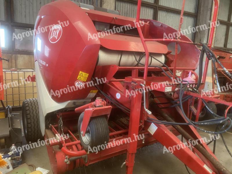 Szeletelővel felszerelt, változó kamrás, felújított Lely körbálázó garanciával eladó