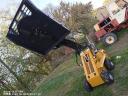 Homlokrakodó, szárzúzó, raklapvilla, árokásó – többcélú 1T gép