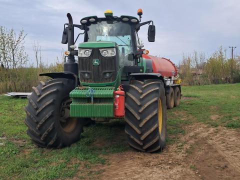 John Deere 6195 M John Deere 6195 M
