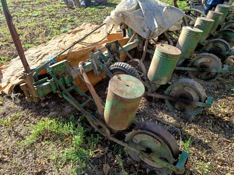 SPC 6 soros vetőgép SPC 6 soros vetőgép