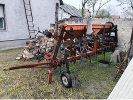 6 soros sorközművelő kultivátor műtrágya szóróval