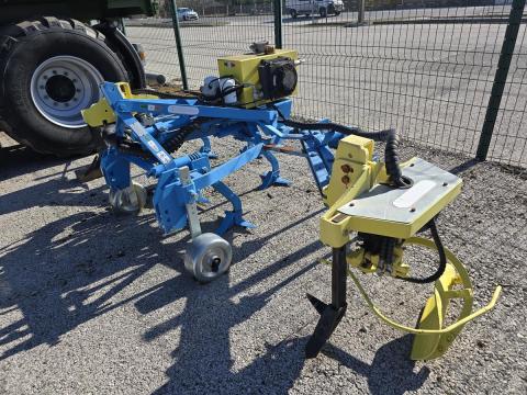 Maggio LAMAX D2500 kultivátor két oldai tőközművelővel Maggio LAMAX D2500 kultivátor két oldai tőközművelővel