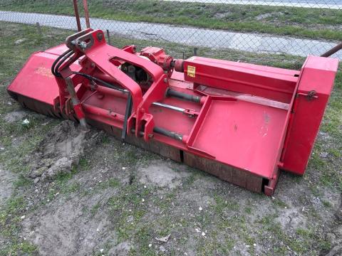 Kalapácsos szárzúzó TF280