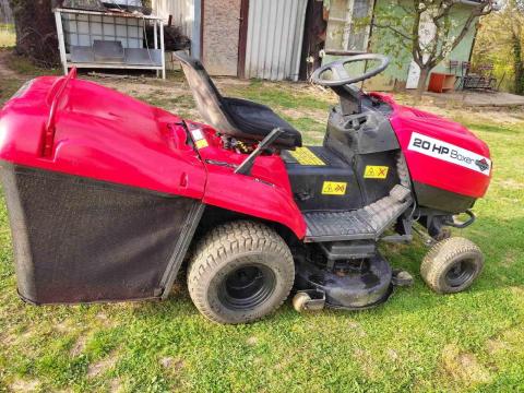 Fűnyíró traktor eladó – gyűjtős Fűnyíró traktor eladó – gyűjtős