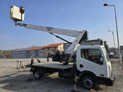 Nissan Cabstar ISOLI PT 200 emelőkosaras autó friss műszakival Nissan Cabstar ISOLI PT 200 emelőkosaras autó friss műszakival