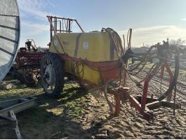 Gambetti 3000/18 vontatott permetező