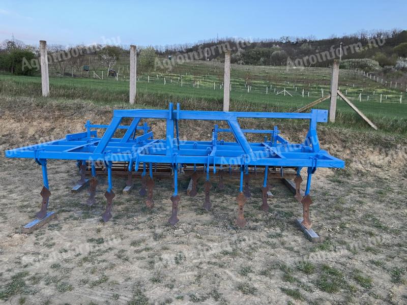 Grubber eladó 4 m hengerrel