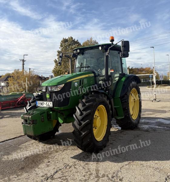John Deere 5090 M