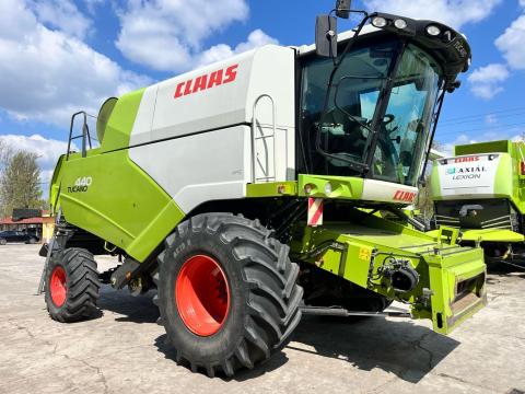 Claas Tucano 440
