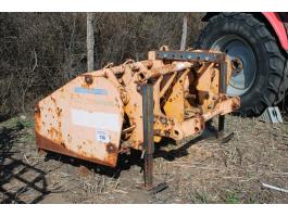 Felújítandó Selvatici ásógép eladó