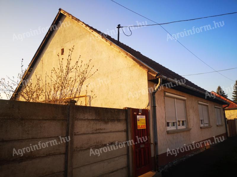 5700 Gyula, Baross utca
