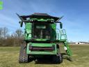 John Deere X9 1100