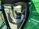 John Deere X9 1100