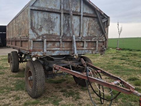 HW 8011 pótkocsi eladó okmányokkal HW 8011 pótkocsi eladó okmányokkal