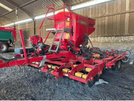 Väderstad Rapid RDA400 eladó