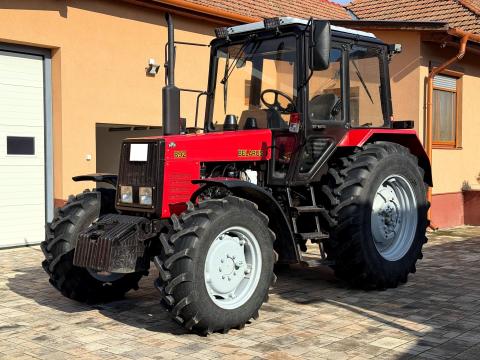 Újszerű MTZ 892.2 traktor eladó