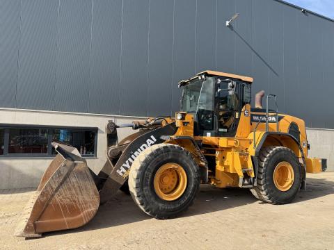 Hyundai HL960A / 2022 / 9 453 üzemóra / Lízing 20%-tól