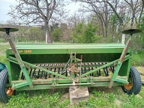 Amazone D7 Super gabonavetőgép eladó Amazone D7 Super gabonavetőgép eladó