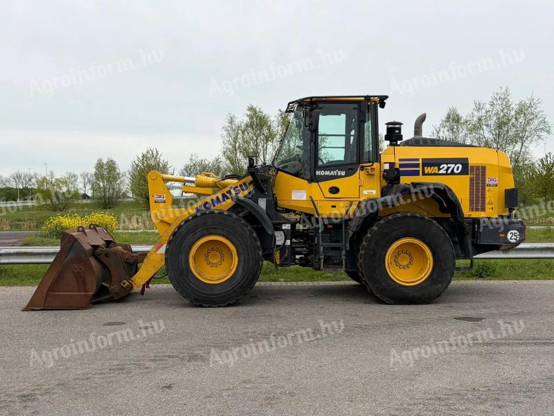 Komatsu WA270-8E0 / 2021 / 11795 üzemóra / Lízing 20%-tól