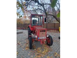 T 25 vlagyimirec 25Le-s traktor eladó