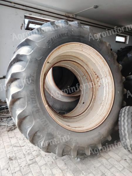 18,4 R46; 480/80R46 Ikerkerék garnitúra (2 db) Alliance gumikkal