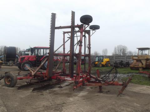 RAU-Unimat 8,4 méteres simító RAU-Unimat 8,4 méteres simító