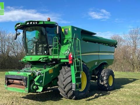 John Deere S 685 John Deere S 685