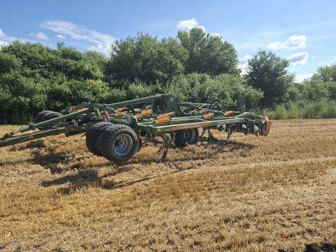 AMAZONE CENIUS 6003 2TX - kiváló állapotban eladó (nehéz szántóföldi kultivátor)