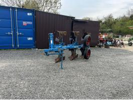 Lemken Opal 90X 3 fejes váltvaforgató eke rugós biztonsági berendezéssel