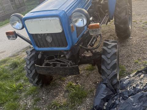 Feng Shou 254 kistraktor eladó Feng Shou 254 kistraktor eladó