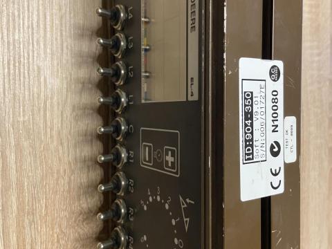 John Deere EL-4 permetező vezérlő eladó John Deere EL-4 permetező vezérlő eladó