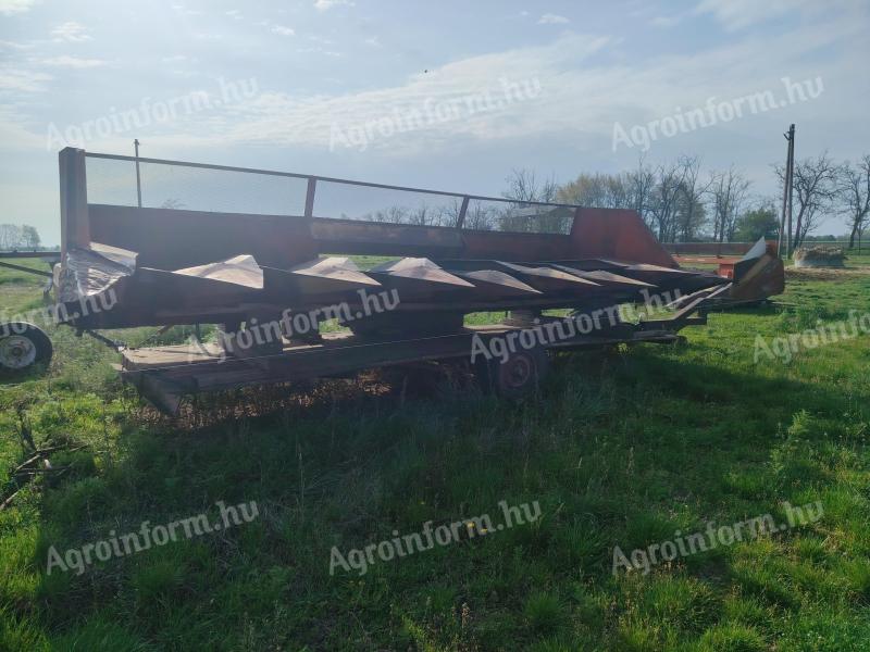 Oros 8 soros napraforgó adapter Claas Mega, Dominator felfogatással