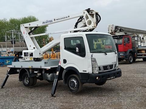 Nissan Cabstar Oil&Steel Snake 2112 - 21 m,  225 kg